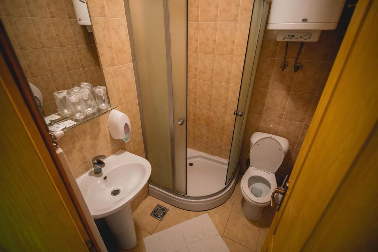 Pool And Villa Splav Dunavac Futog Ngoại thất bức ảnh